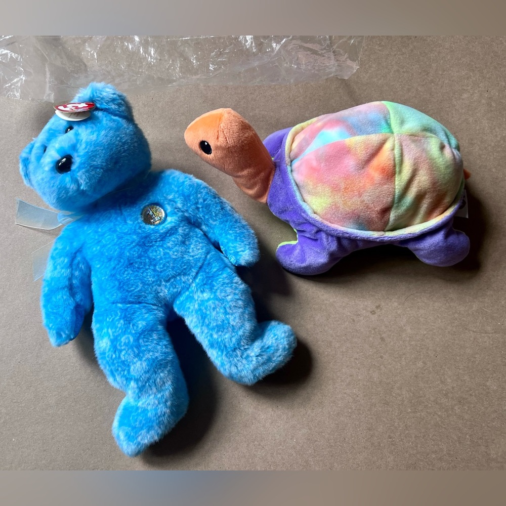 2 Vintage Ty Inc Animal Stuffed Toys